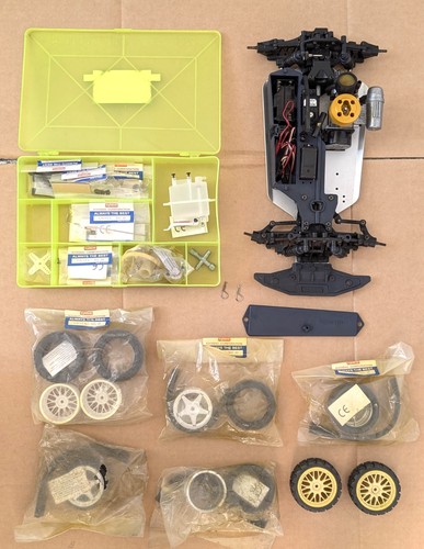 Kyosho auto scoppio - a,